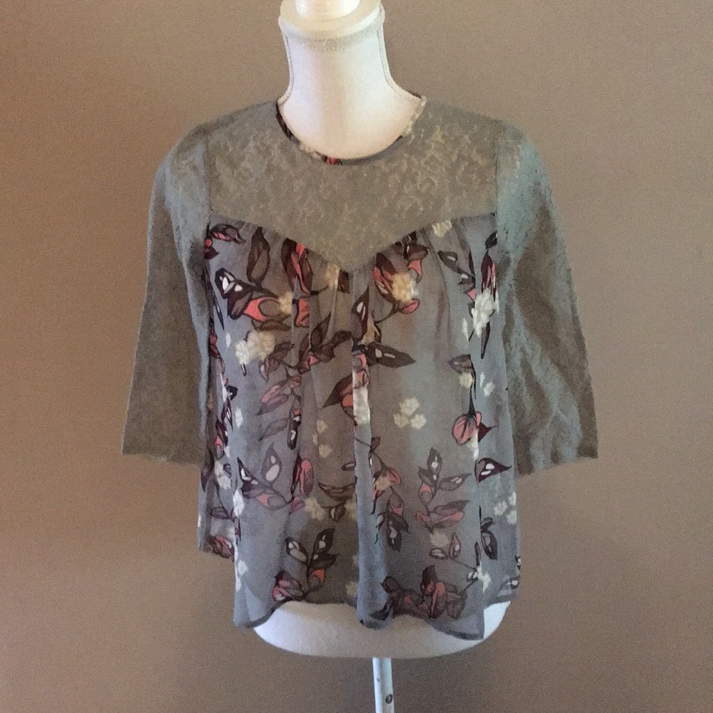 Jack by BB Dakota Lace Crop Top - Picture 9 of 9